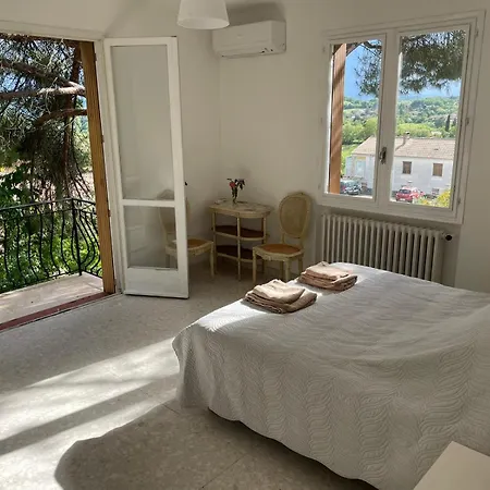 Grand 3 Climatise * Forcalquier